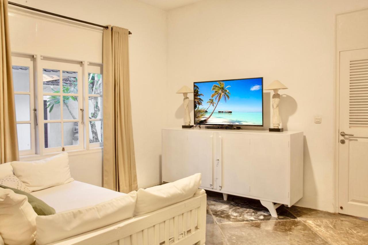 Villa Emma | Heart Of Seminyak | 350M Beach Exterior photo